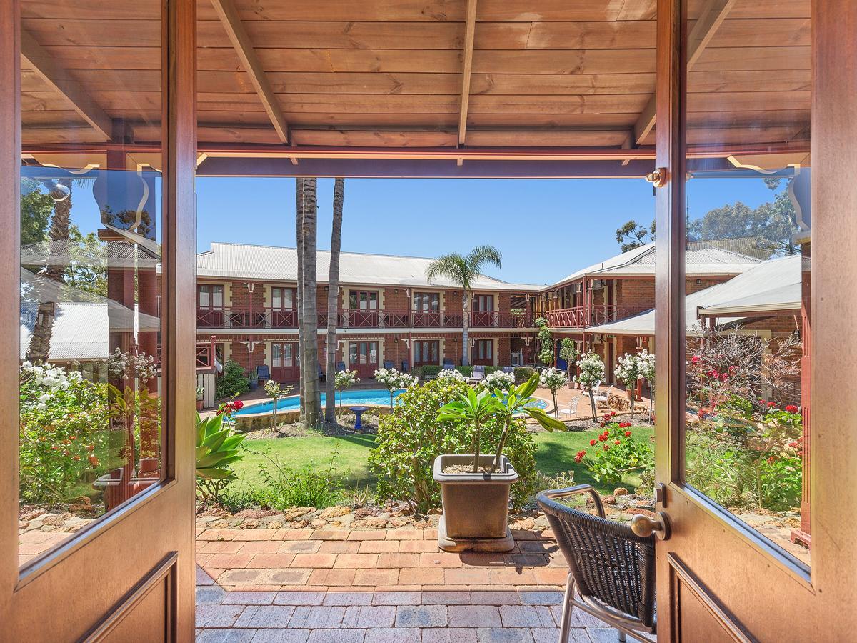 Heritage Country Motel Perth Ngoại thất bức ảnh